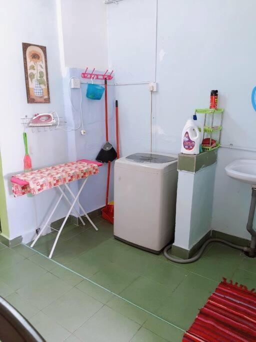 Syukur Homestay Ipoh Esterno foto