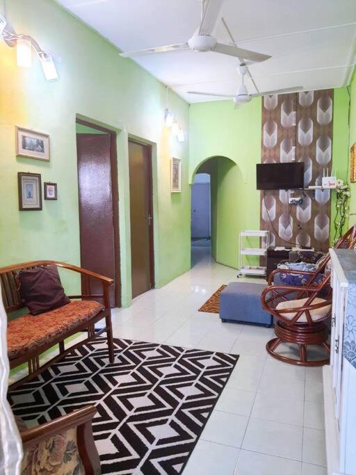 Syukur Homestay Ipoh Esterno foto
